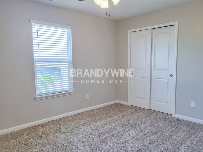Building Photo - 11224 N Sashing Way