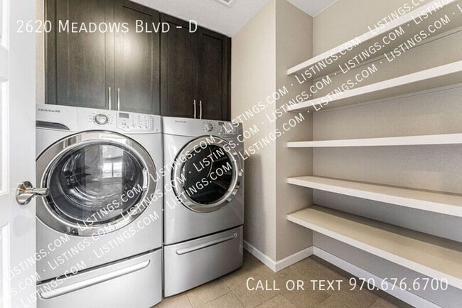 Building Photo - 2620 Meadows Blvd