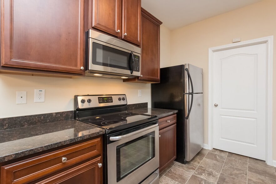 Building Photo - 3738 Humber Ct