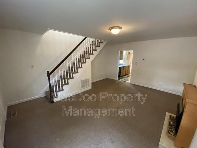 Building Photo - 1412 Princess Anne St