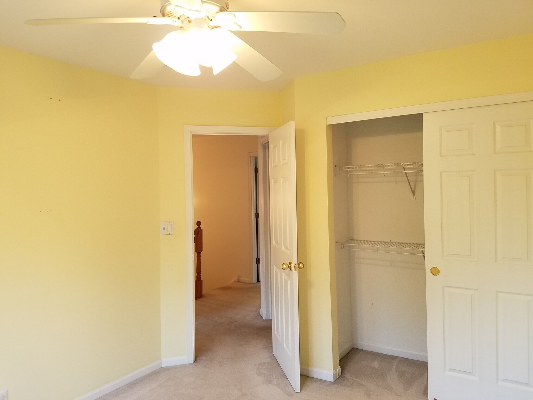 3rd bedroom + closet - 135 Patrick Ave