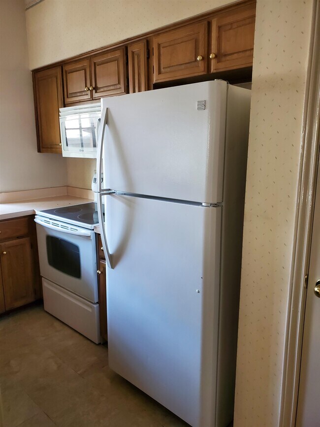 Building Photo - 20 Chapel Hill Cir