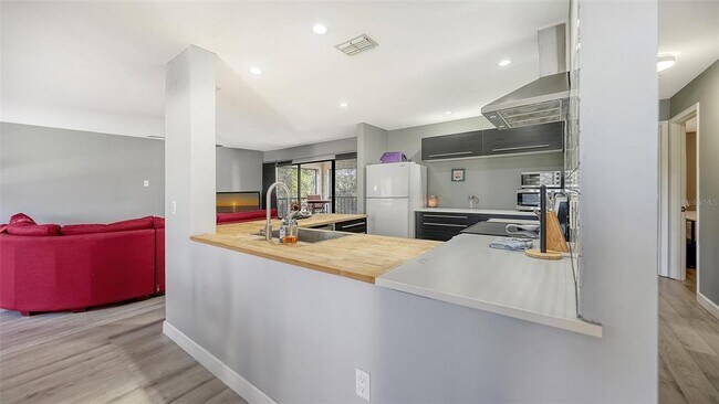 Building Photo - 2746 Orchid Oaks Dr