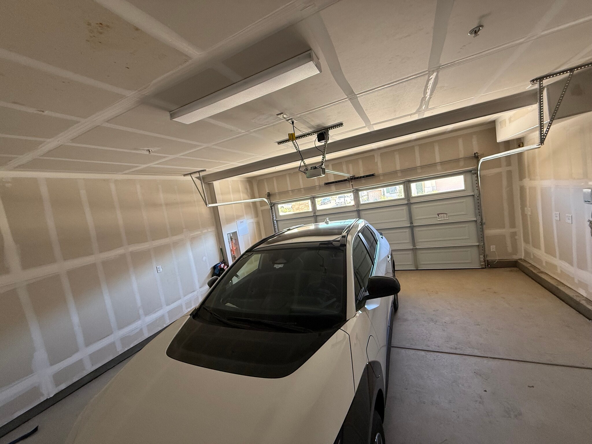 Building Photo - 3921 Mirecourt Cir