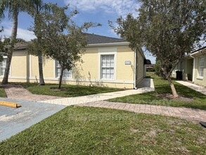 Building Photo - 1074 Universal Rest Pl