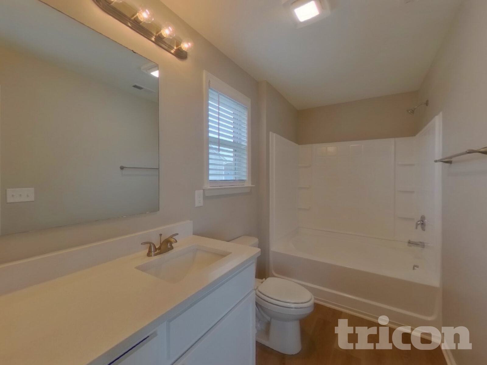 Building Photo - 149 Hidden Lakes Rd