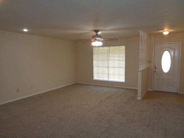Building Photo - 29419 Raestone St