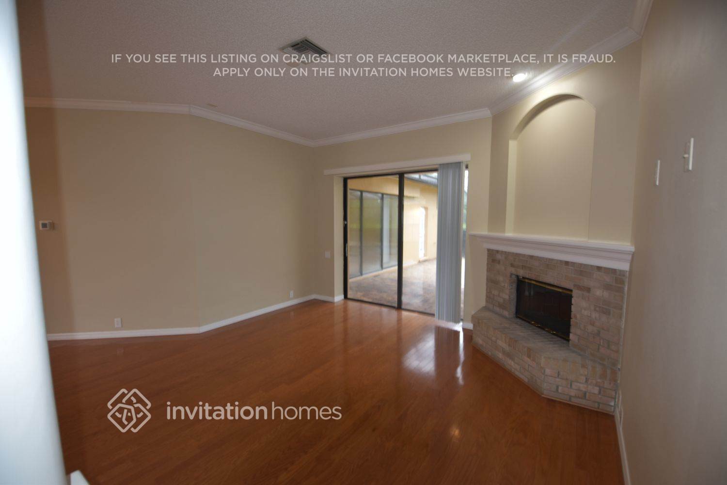 Building Photo - 4443 Bardsdale Dr