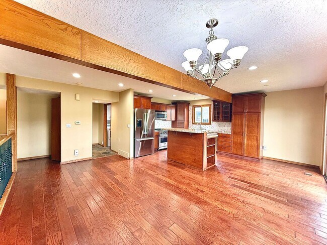 Building Photo - Jeremy Ranch Retreat – Available Now