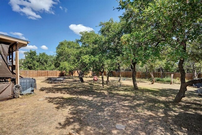 Building Photo - 29 Champions Cir