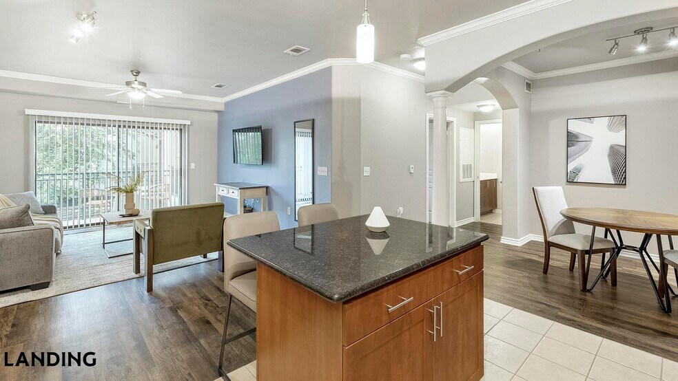 Building Photo - 15777 Quorum Dr