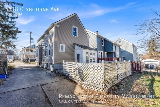 Building Photo - 4118 Clybourne Ave