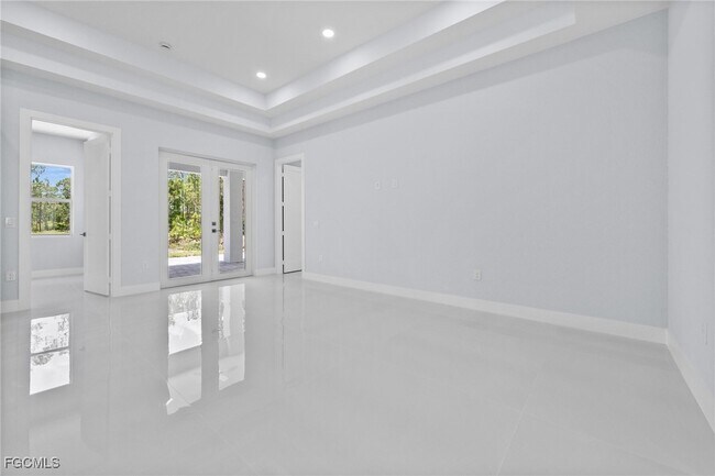 Building Photo - 3990 27th Ave NE