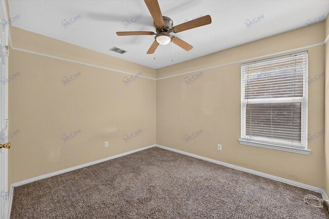 Building Photo - 5079 Postwood Dr