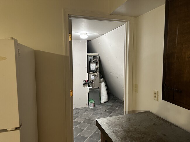 Building Photo - 6131 N 450 W