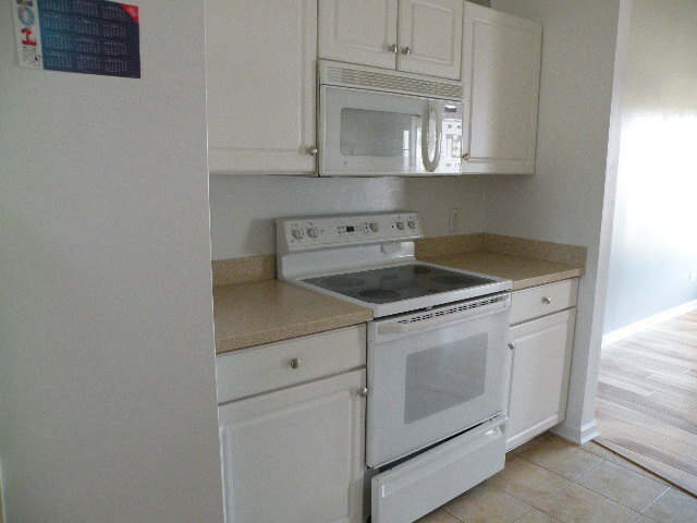 Building Photo - Beautiful Family Home in Cherry Branch!