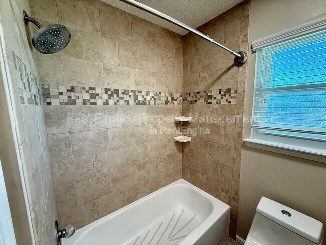 Building Photo - 4578 Blue Stream Ln N