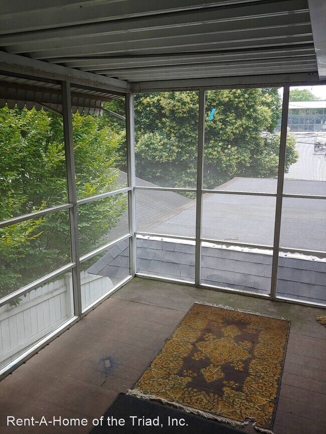 Building Photo - 1 br, 1 bath House - 603 Magnolia Street D