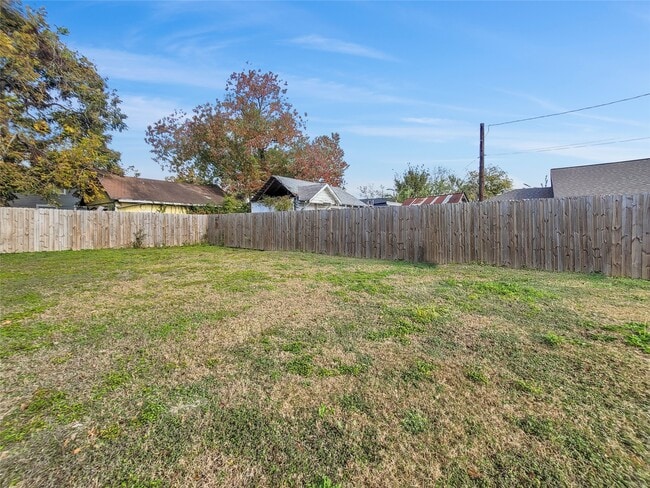 Building Photo - 7301 Avenue K Ave