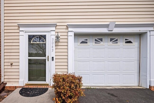 Building Photo - 3043 Diamond Spring Ln