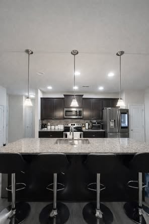 Building Photo - 8 Willowrun Dr