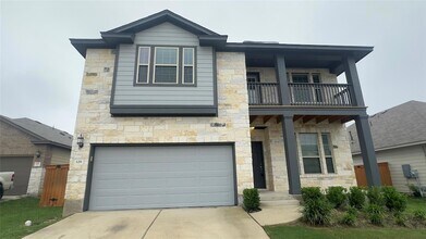 Building Photo - 129 Goldfinch Dr