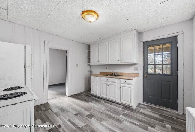 Building Photo - 1413 Bulwer St
