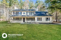 Building Photo - 65 Pine Tree Dr