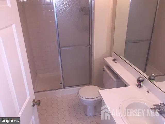 Building Photo - 72 Joyner Ct