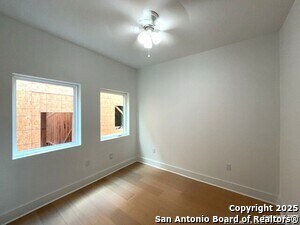 Building Photo - 2615 S Flores St