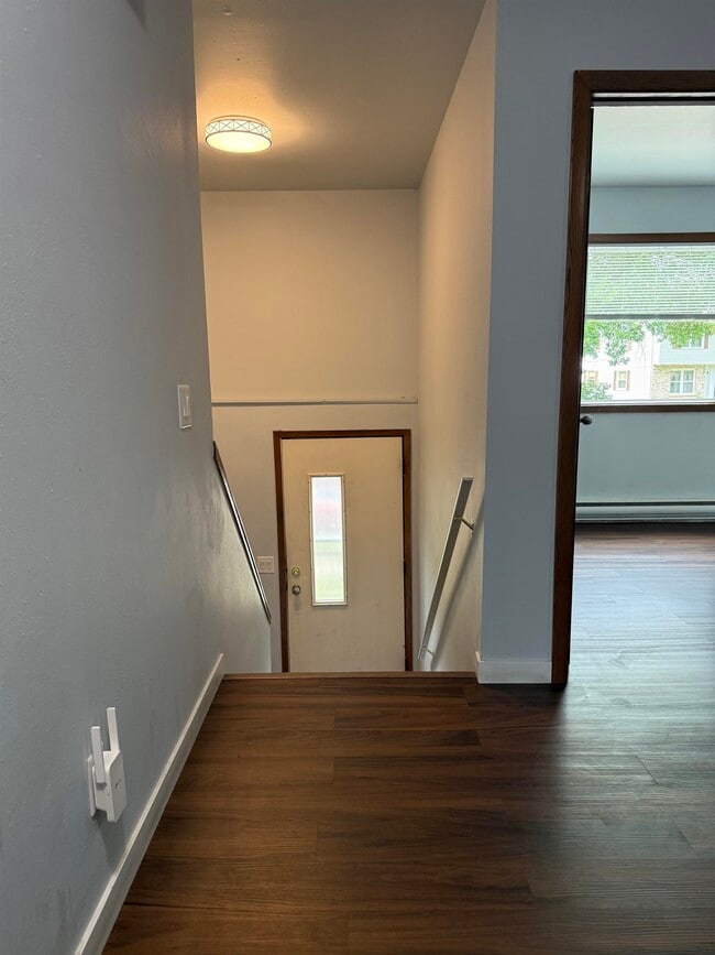 Building Photo - 2939 Traceway Dr