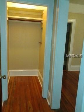 Building Photo - 606 Lake Dot Cir