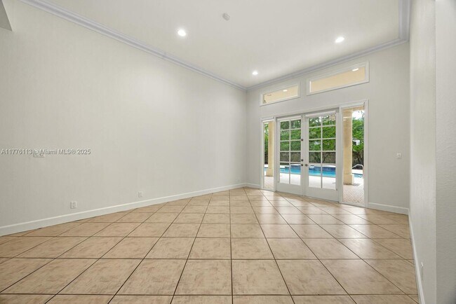 Building Photo - 11149 SW 78th Ave