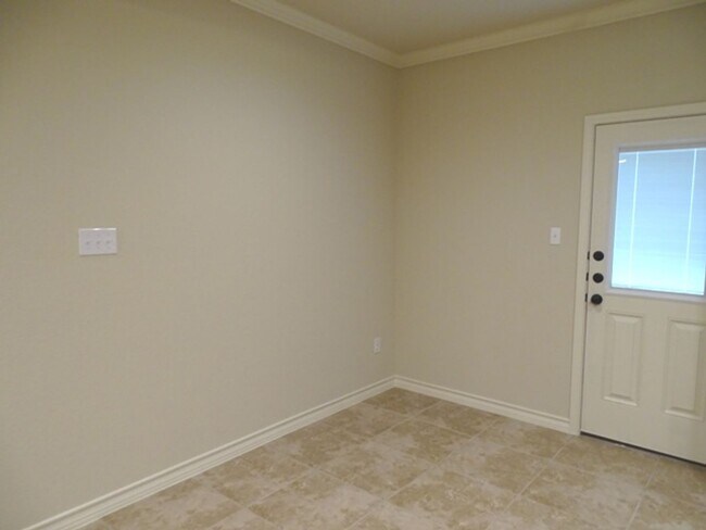 Building Photo - 6411 Luglio Ln