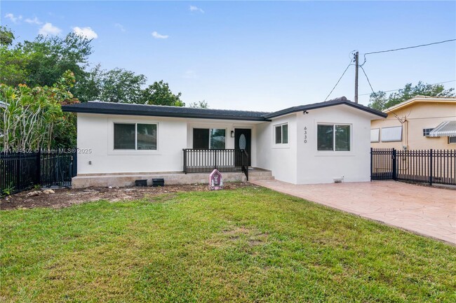 Building Photo - 6330 SW 27th St