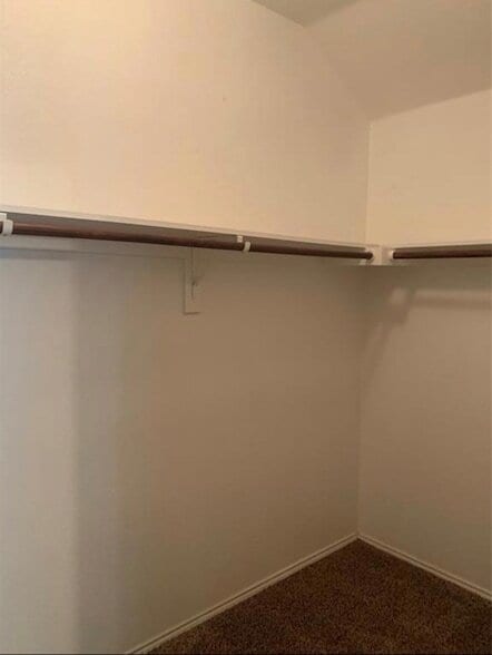 Building Photo - 3321 Truman St