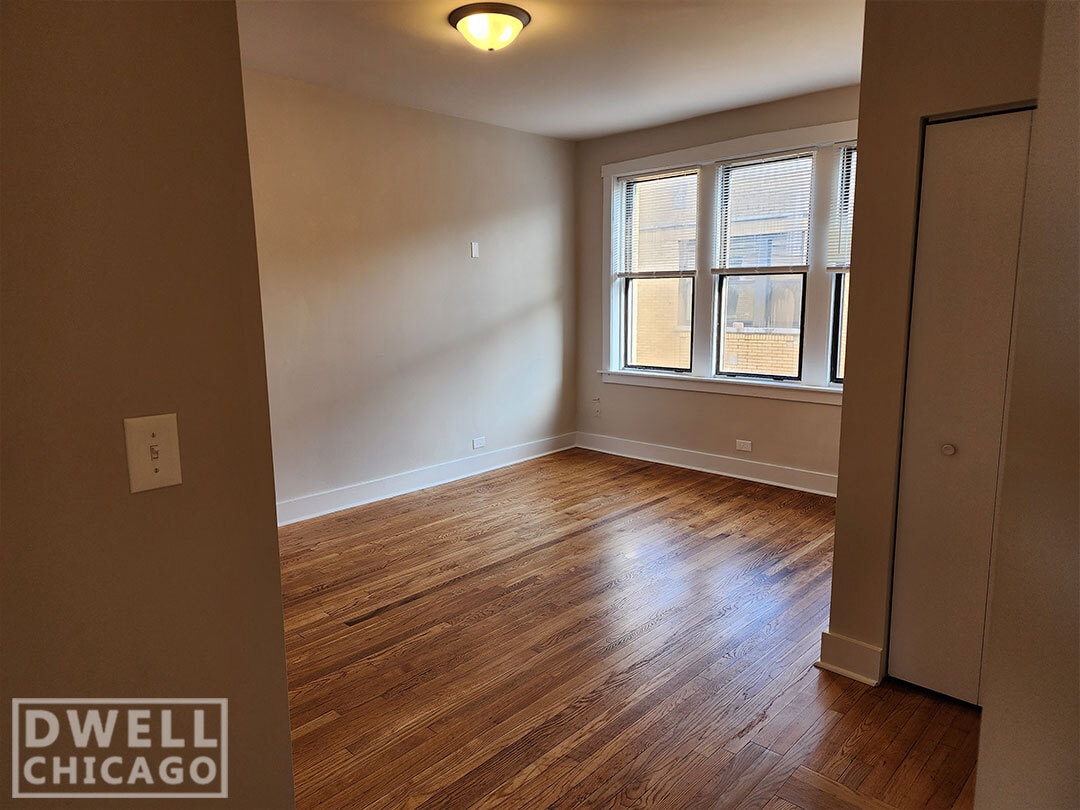 Building Photo - 1540 N Kedzie Ave