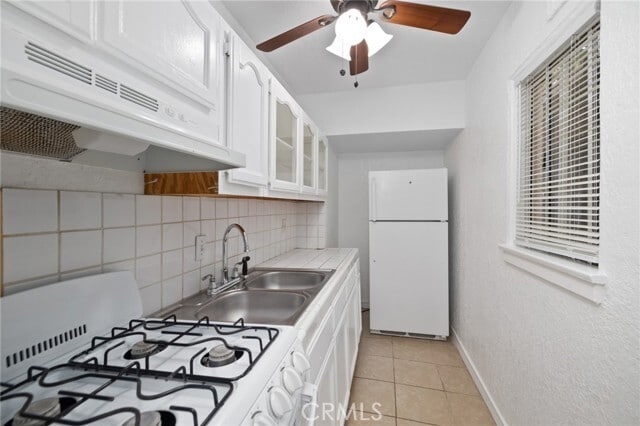 Building Photo - 1285 S Dunsmuir Ave