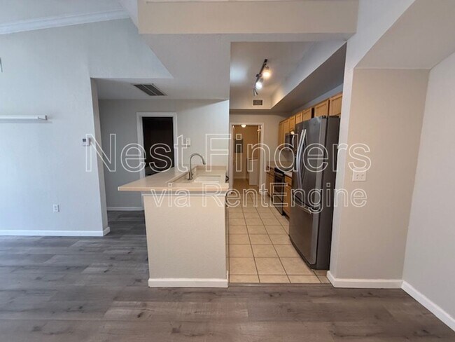 Building Photo - 10075 Gate Pkwy N