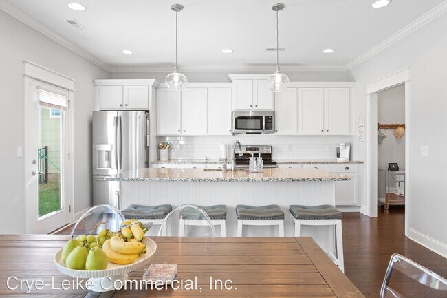 Building Photo - 3 br, 2.5 bath House - 8521 Red Deer Ln.