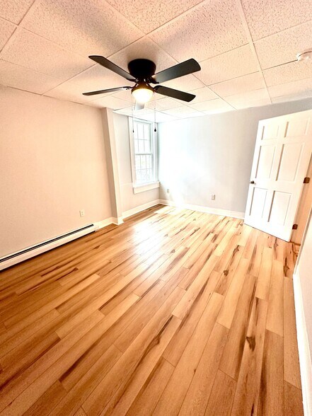 Building Photo - 310 Union St