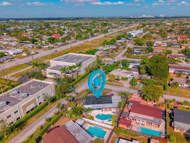 Building Photo - 10520 SW 46th Terrace