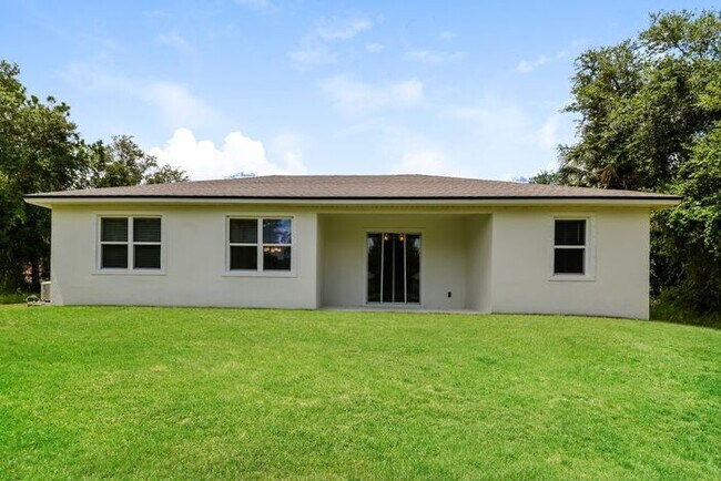 Building Photo - 4372 Laurina St