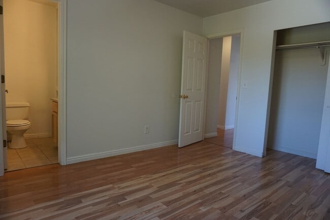Building Photo - Centrally Located 3 Bedroom Midvale Home