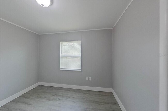 Building Photo - 1923 N Brack St