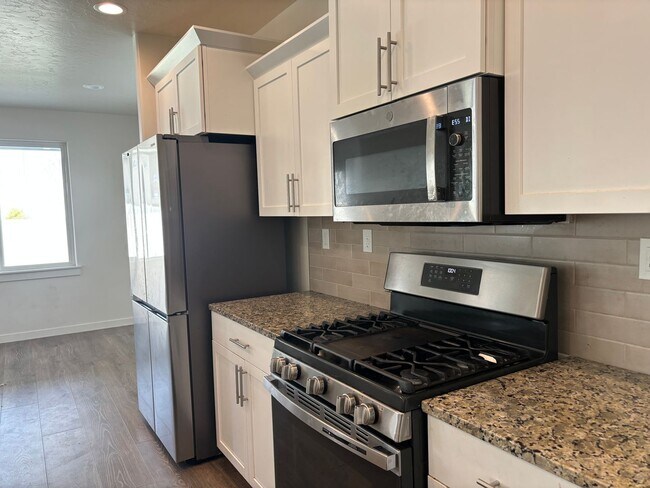 Building Photo - Beautiful Meridian Home in Growing Community Near Parks & Shopping
