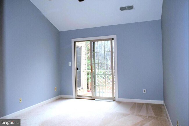 Building Photo - 12249 Fairfield House Dr