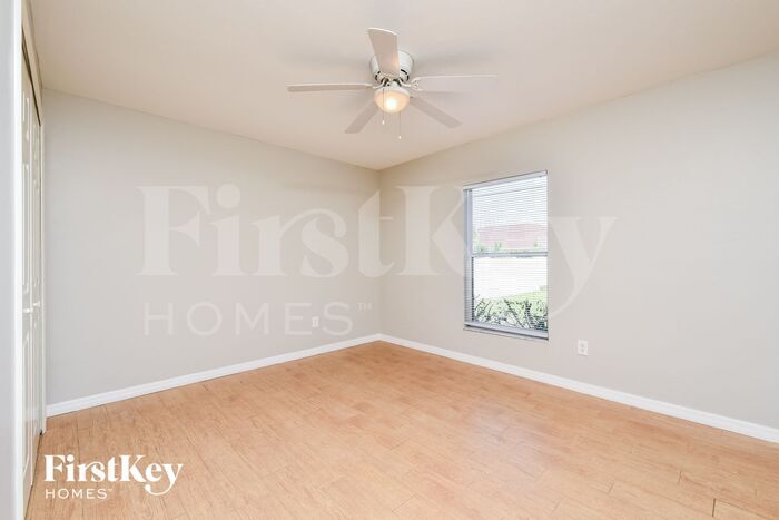 Building Photo - 1723 SW 43rd St