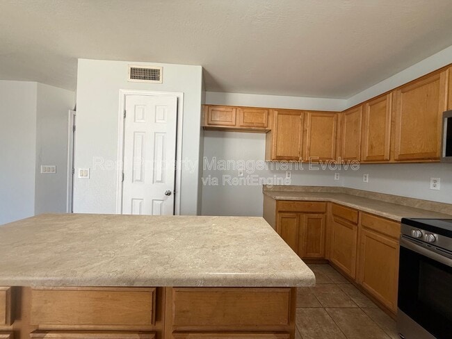 Building Photo - 9530 W Williams St