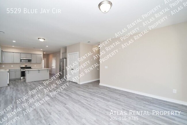 Building Photo - 5529 Blue Jay Cir